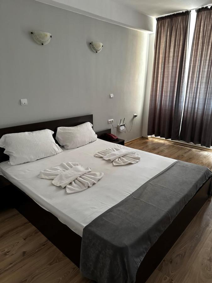 Хотел Костенец Kostenets Exterior foto